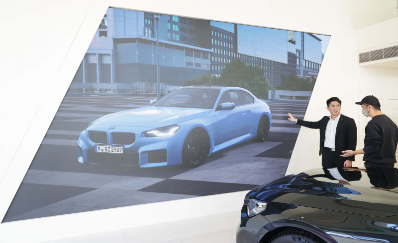 ���_�׶��M܊CES 2024�����ǻ���œ���������gSpace4M�y���_����������ǻ�����LED����ʽ���r����չʾ���Ľ�Q������͸�^��λ�����ǻ��@ʾ���ӌ����Ԫ���򣬞���܇�I���p܇�龳�w�